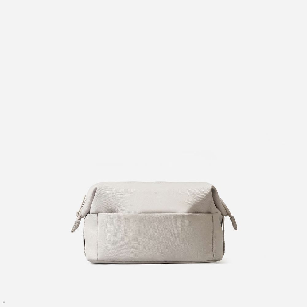 Sacs Everlane The Renew Transit Catch-All Case Blanche Femme | JDT-87779757